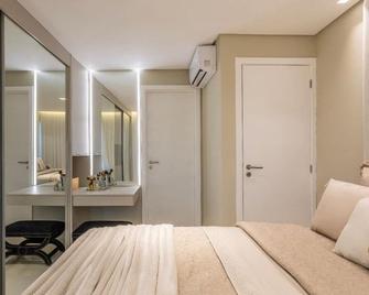 Flat encantador Slaviero Complexo Heron Marinho - Campina Grande - Quarto