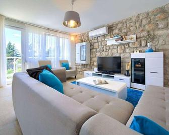 Vinodol Comfortable holiday residence - Novi Vinodolski - Salon