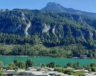 Schönster Seeblick Am Mondsee - Cubes - Self Check-In - Mondsee - Außenansicht