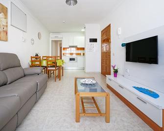 Apartment For Long Stay Companies In Playa De Arinaga - Cruce de Arinaga - Living room