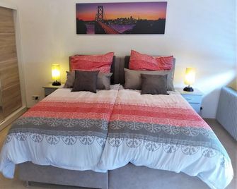 Tante Emma San Francisco - Paderborn - Slaapkamer