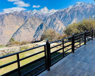 Snow Mount Hotel Auli - Joshīmath - Balcony