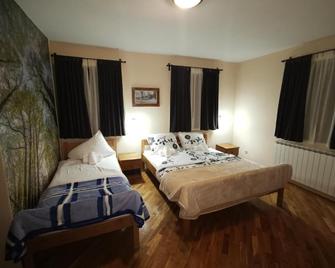 Hotel Gacka - Otočac - Schlafzimmer