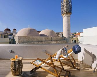 Casa Moazzo Suites And Apartments - Rethymno - Balcony