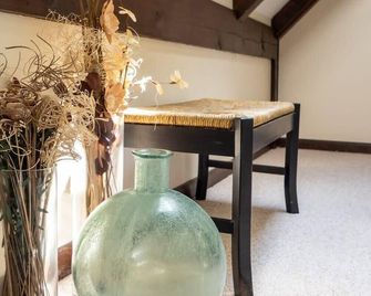 Pristine Home In Becket Woods - Becket - Servicio de la habitación
