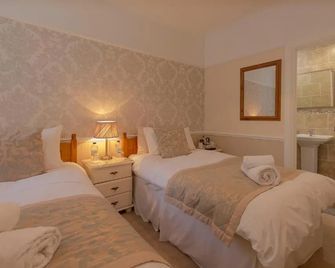The Deganwy Guest House - Looe