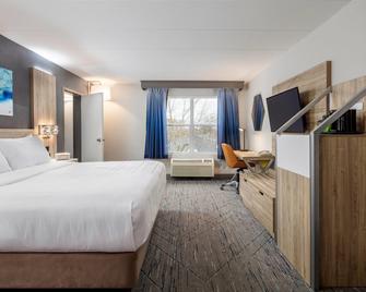 La Quinta Inn & Suites by Wyndham Lexington Park - Patuxent - California - Habitación