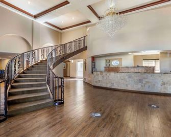 Spark by Hilton Tempe Phoenix Airport - Tempe - Front desk