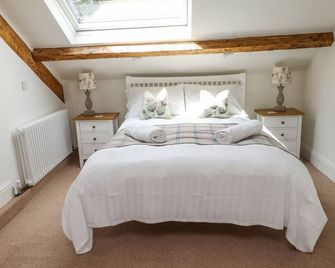 Garden Cottage - Garndolbenmaen - Bedroom