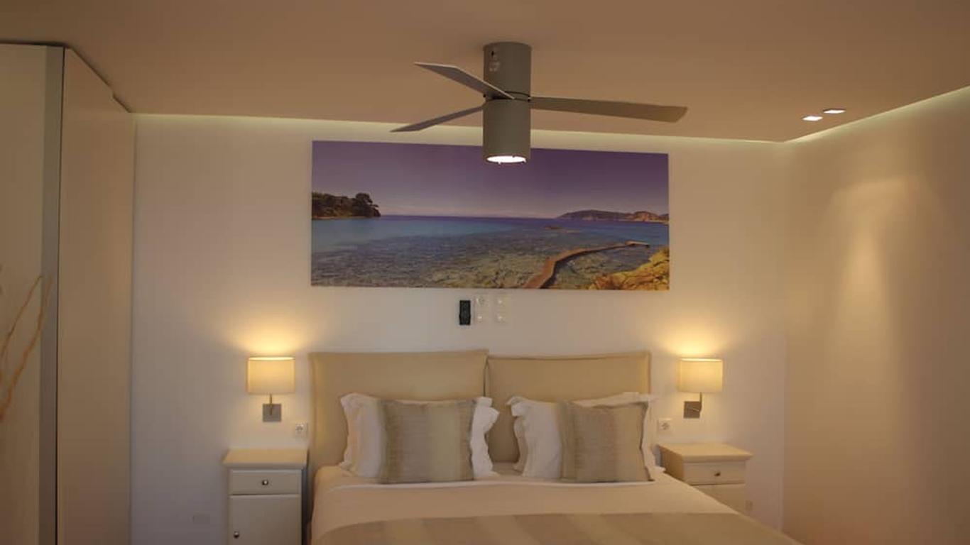 ذي إنفينيتي 180 لاكشري سويتس - للبالغين فقط