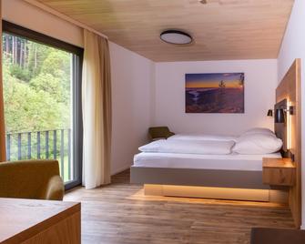Goldener Adler Oberried - Hotel & Appartements - Oberried - Bedroom
