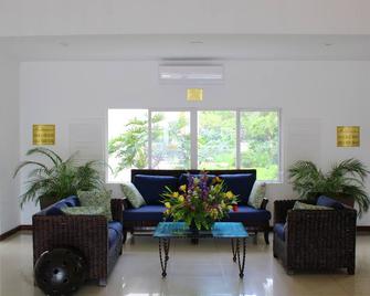 Hotel Las Palomas Tepic Express - Tepic - Lobby