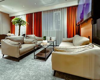 أوبود كابسول هوتل إن مونغوليا - أولانباتار - غرفة معيشة