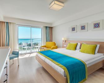 Side Su Hotel - Side - Bedroom