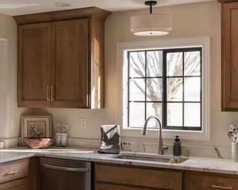 Hilltop Family Retreat - Goshen - Cocina