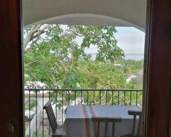 Casa Maria en La Manzanilla - La Manzanilla - Balcony