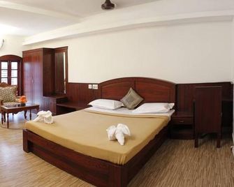 Hotel Park Avenue - Kochi - Bedroom