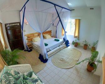 Salty's Kitesurf Village - Kilifi - Dormitor