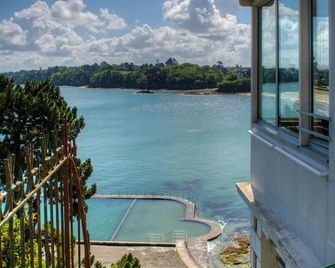 Restaurant Hotel Didier Méril - Dinard - Balcón