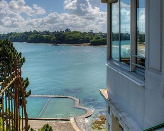 Restaurant Hotel Didier Méril - Dinard - Balcony