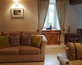 'Le Cerisier' Holiday Cottages, Champsecret - Domfront-en-Poiraie - Living room