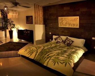 Tempat Senang Spa Resort & Restaurant - Sekupang - Habitación