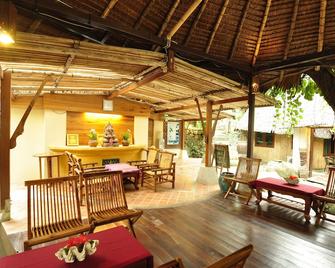 Chunut House Resort - Wyspy Phi Phi - Lobby