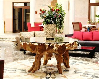 Hotel Julius - El Jem - Lobby