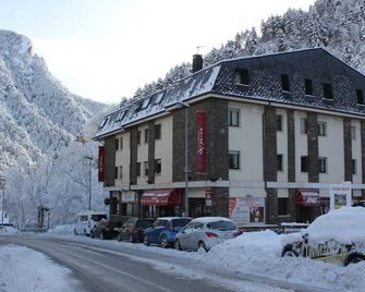 hotel palarine - Arinsal - Building