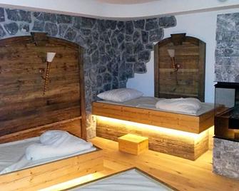 Hotel Berghof - Söll - Bedroom