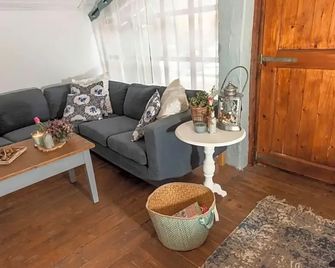 B&B Bed en Omelet - Wagenberg - Living room