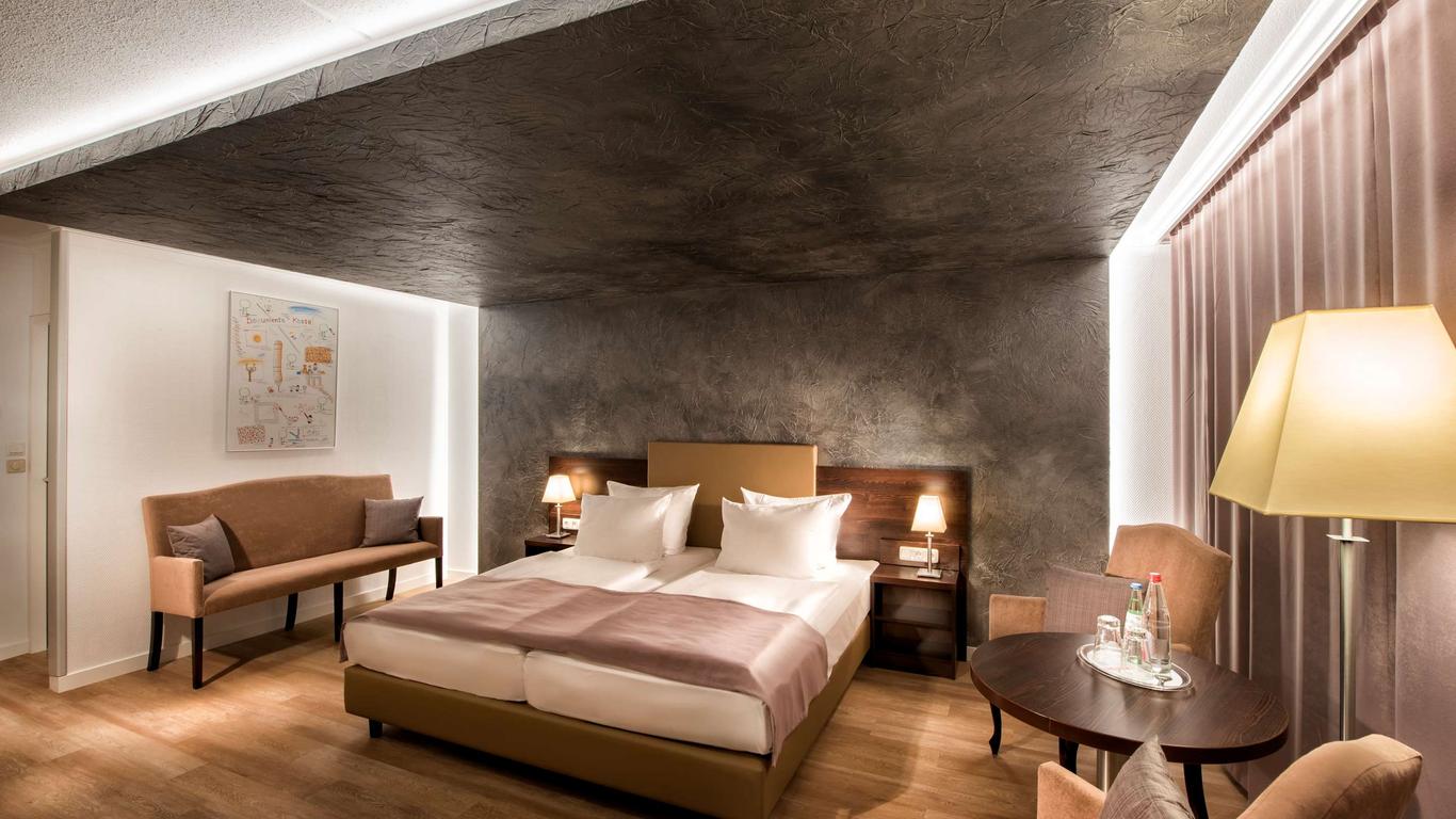 ويندام جاردن كاسيل