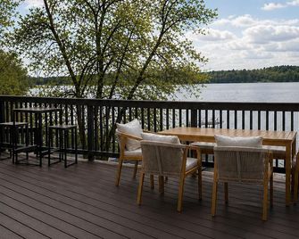 The Grand Legacy Lodge - Big Lake - Balcony