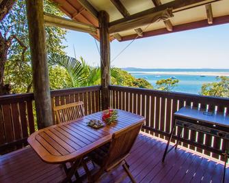 1770 Beach Shacks - Seventeen Seventy - Balcony