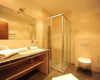 Hotel Gasthof Zum Schwanen - Reutte