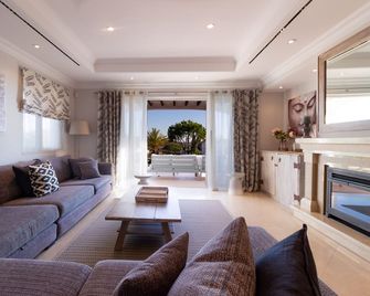 Dunas Douradas Beach Club - Vale do Lobo - Living room