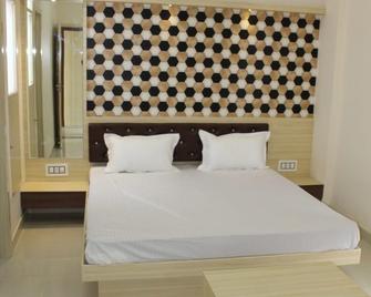 Hotel Shanti Inn - Bikaner - Habitación