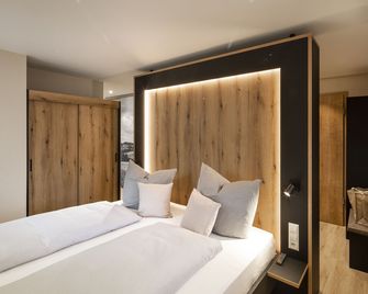 Forellenhof Rössle Hotel & Restaurant - Honau - Chambre
