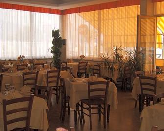 Hotel Delfino - Laigueglia - Restaurante