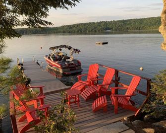 Lake Wentworth - Wolfeboro, New Hampshire - Wolfeboro - Patio