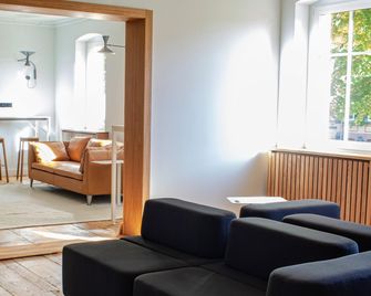 Project June - Jüterbog - Wohnzimmer