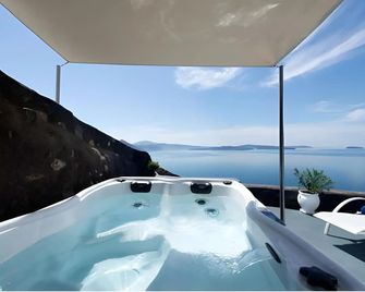 Enalion Suites - Oia