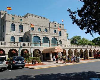 Holiday Inn Express & Suites Saint Augustine North By IHG - St. Augustine - Building