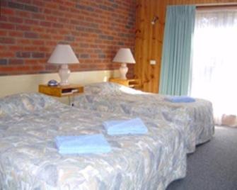 Tooleybuc Country Roads Motor Inn - Tooleybuc - Bedroom