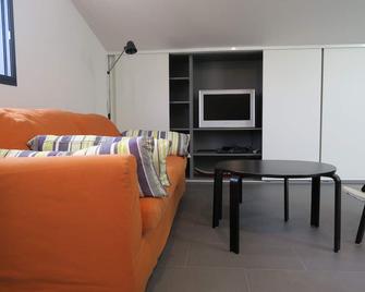Loft In The Heart Of The Village, In The Country, 10mn From Aix - Venelles - Salon