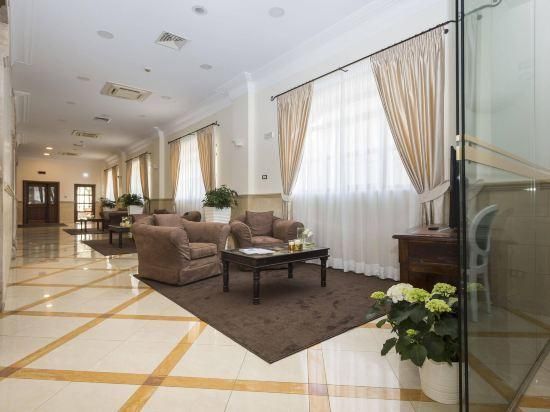 هوتل كافالير