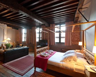 Ghent River Hotel - Gante - Habitación