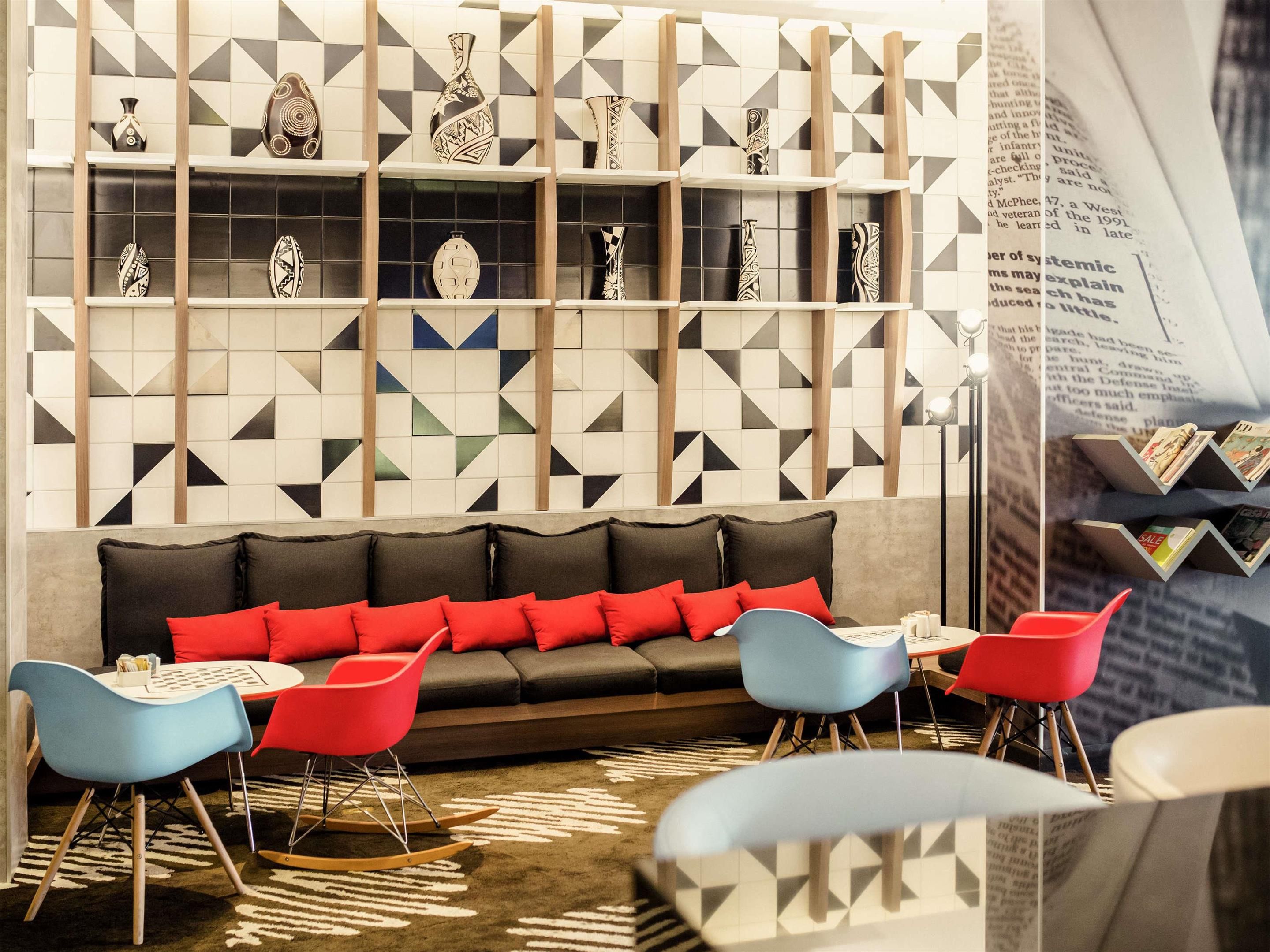 إيبيس لاركو ميرافلوريس