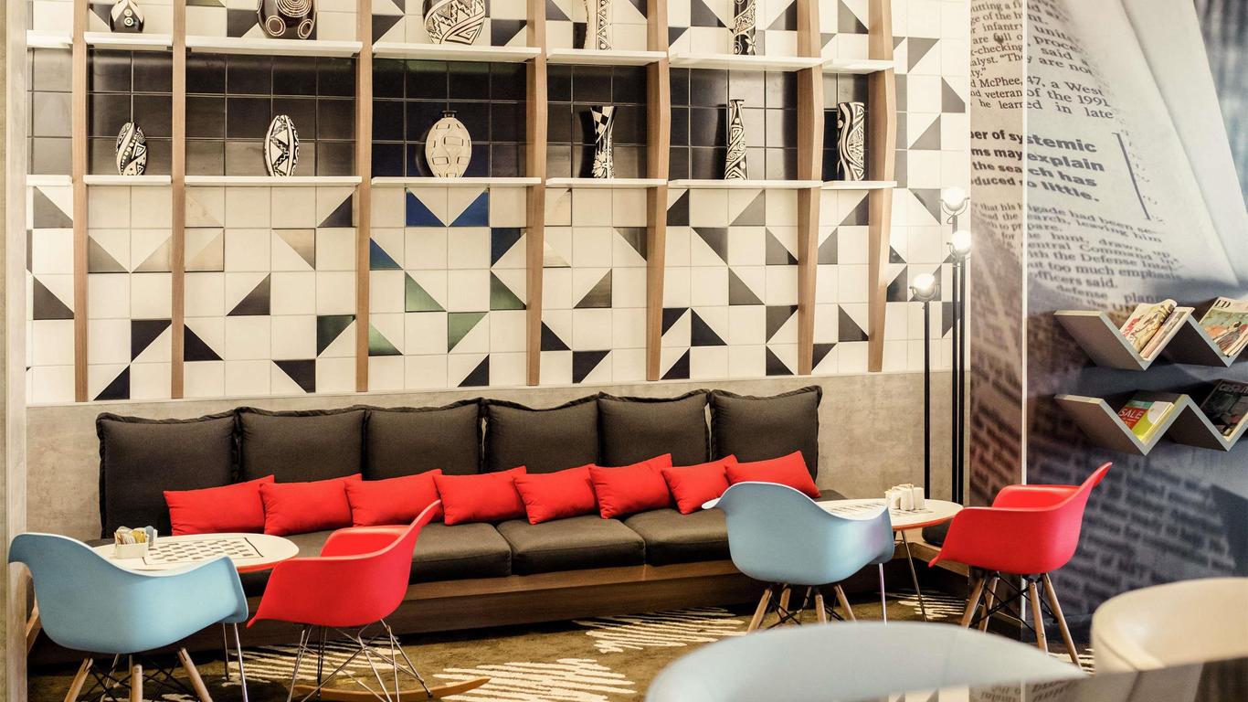 إيبيس لاركو ميرافلوريس