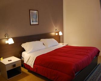 Extra B&B - Palermo - Camera da letto